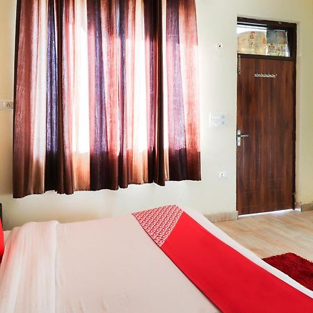 Silver Dew Resorts And Restaurant Dhanaulti Exteriér fotografie