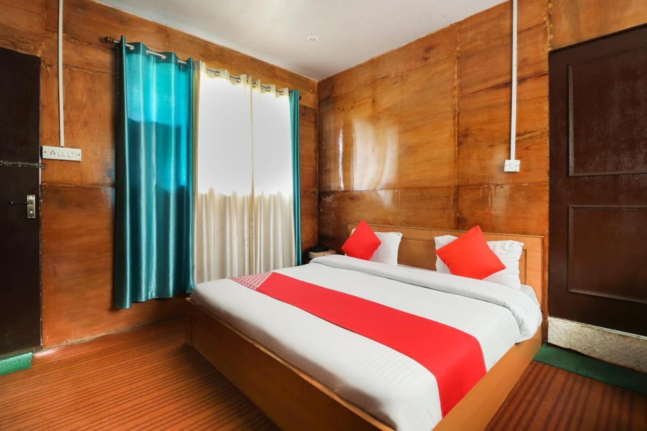 Silver Dew Resorts And Restaurant Dhanaulti Exteriér fotografie