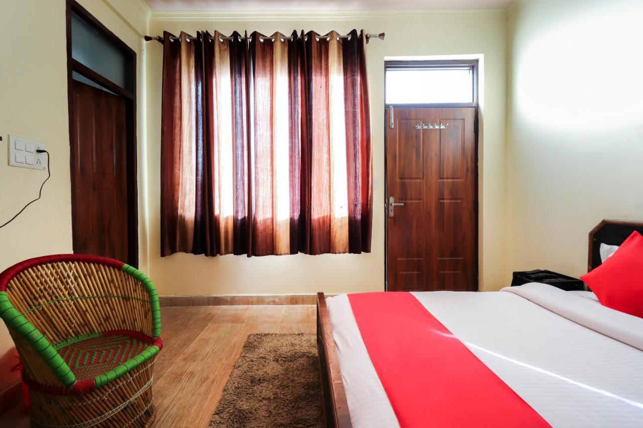 Silver Dew Resorts And Restaurant Dhanaulti Exteriér fotografie