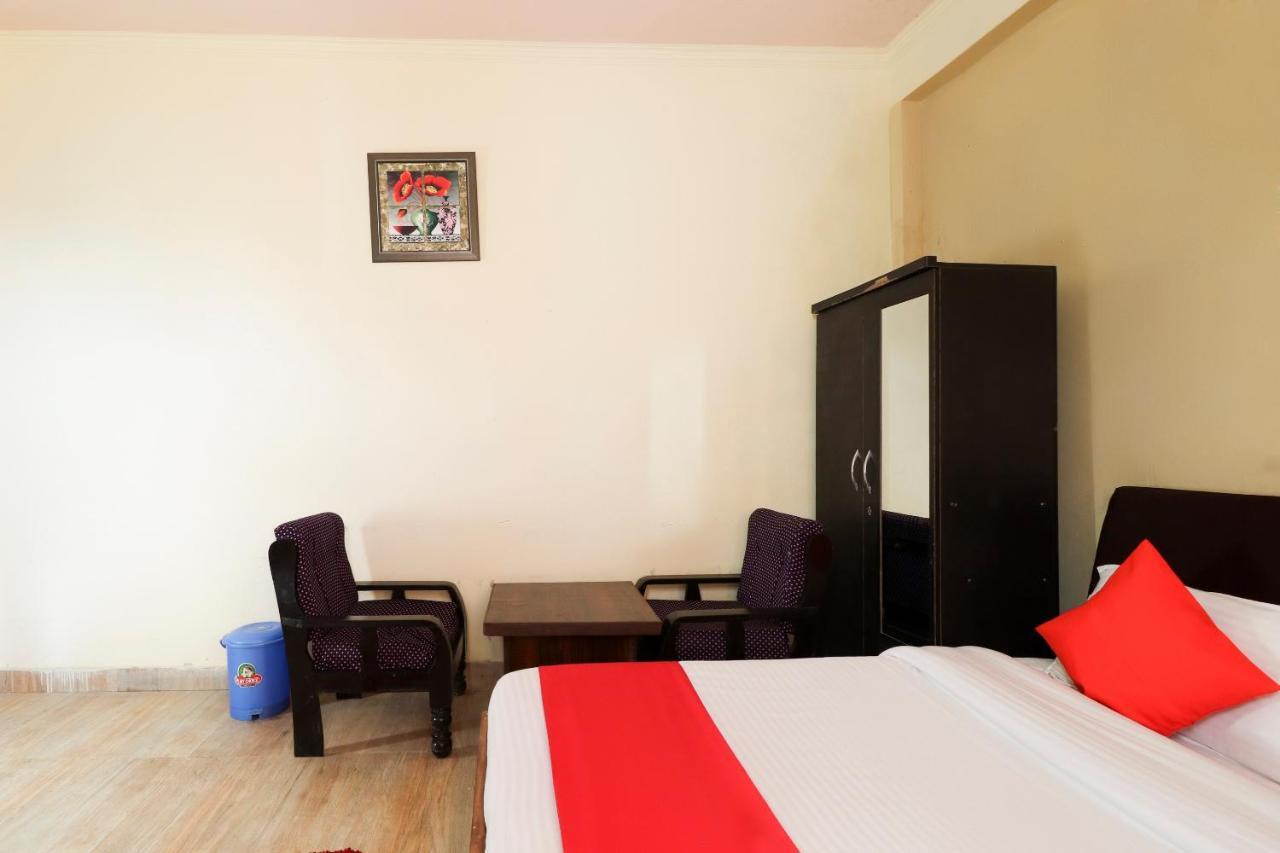 Silver Dew Resorts And Restaurant Dhanaulti Exteriér fotografie